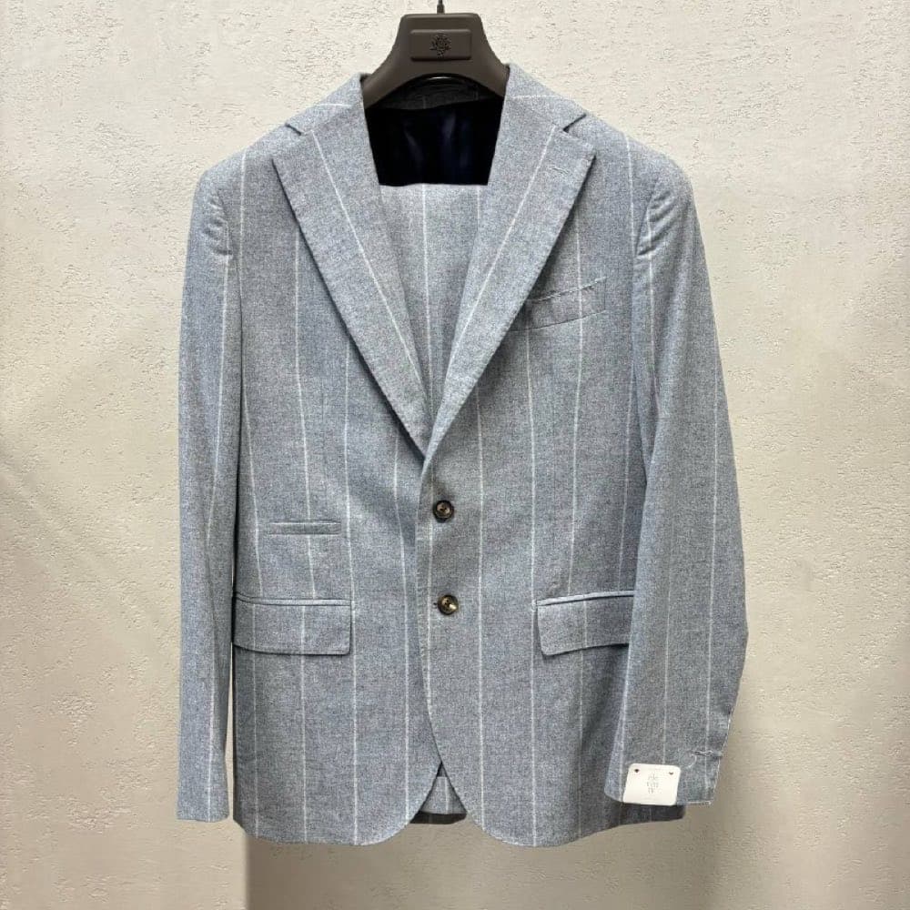 Костюм Eleventy ( из материалов Zegna )