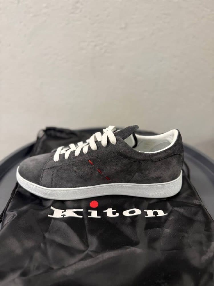 Кроссовки Kiton